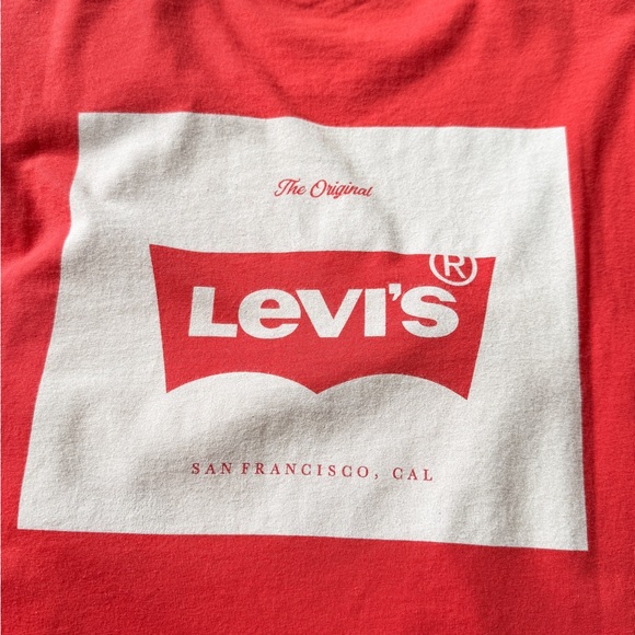 Levi's Other - Levi’s The Original T-Shirt